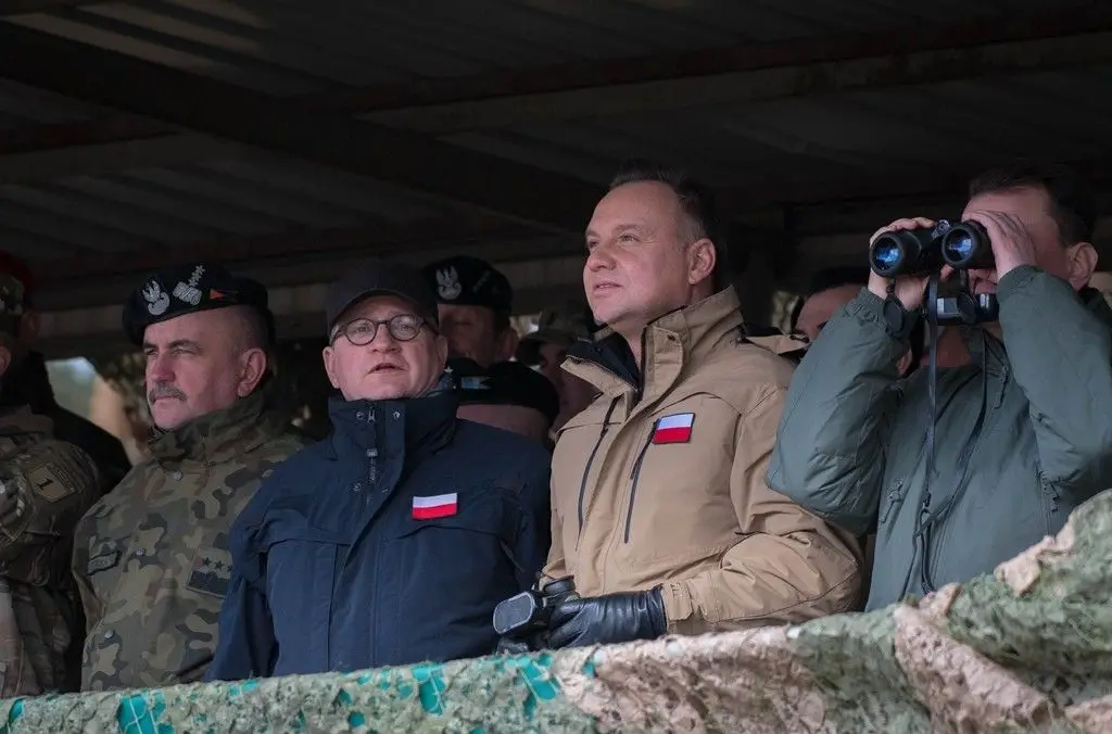Prezydent Andrzej Duda wśród świętoszowskich pancerniaków