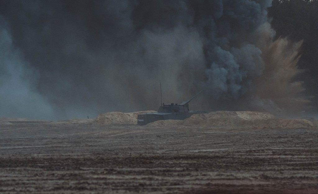 Prezydent Andrzej Duda wśród świętoszowskich pancerniaków