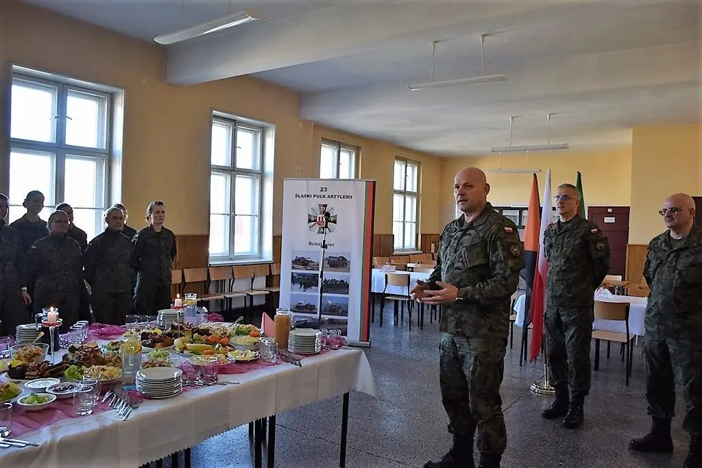Piękniejsza strona wojska