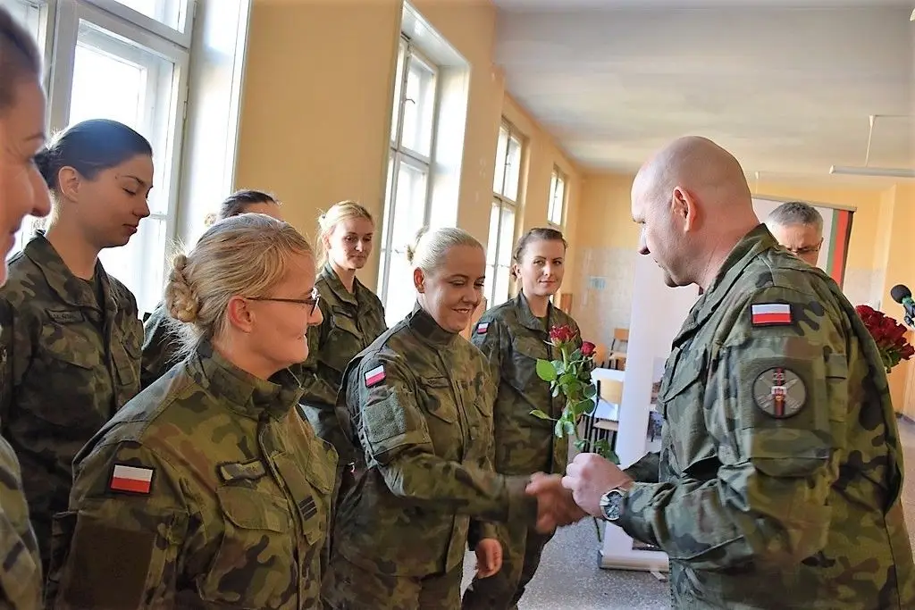 Piękniejsza strona wojska