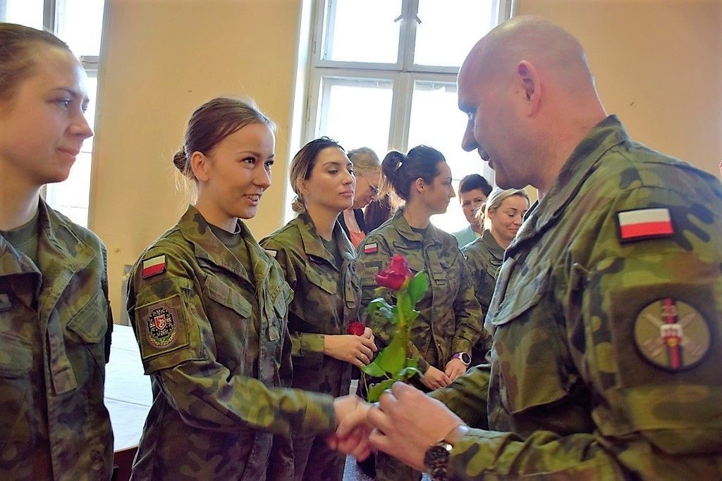 Piękniejsza strona wojska