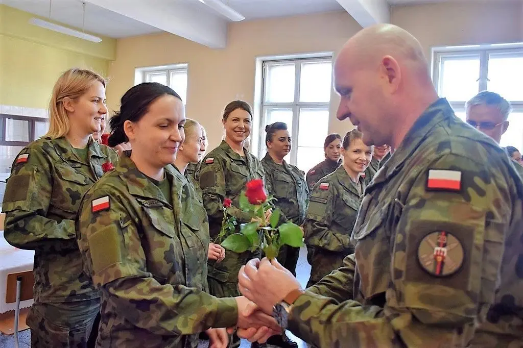 Piękniejsza strona wojska