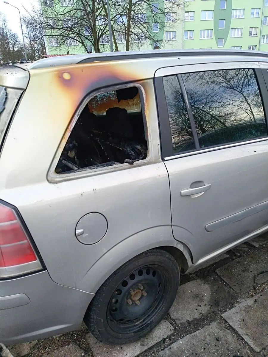 Пожежа Opel на вул. Яна Павла II
