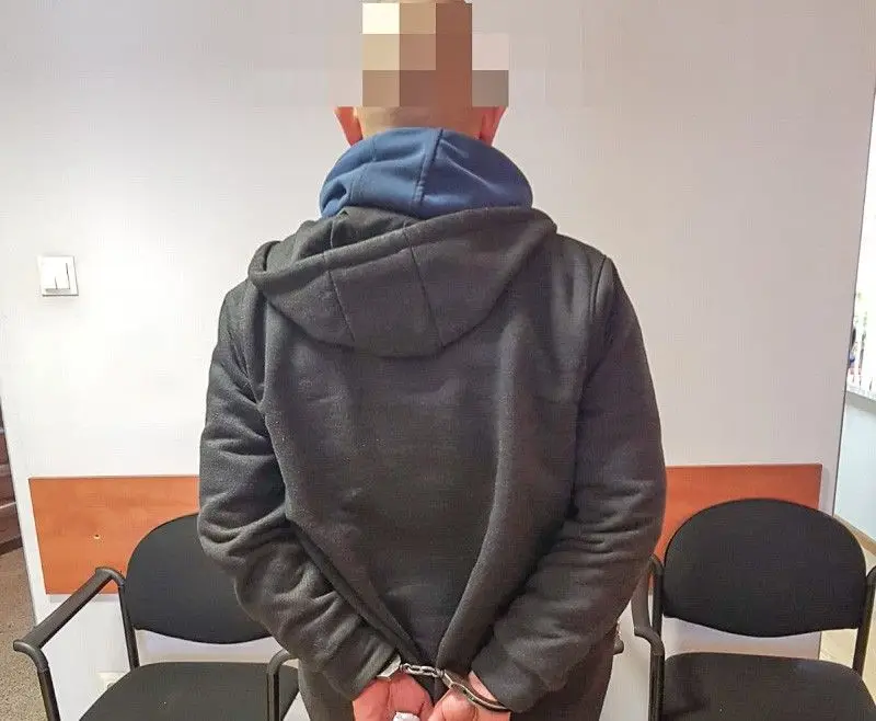 Włamywacze na A4. Chcieli okraść auto po wypadku. Wpadli na gorącym uczynku