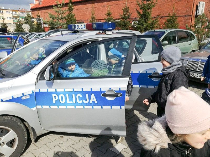 Komisarz Lew z wizytą w nowogrodzieckim przedszkolu