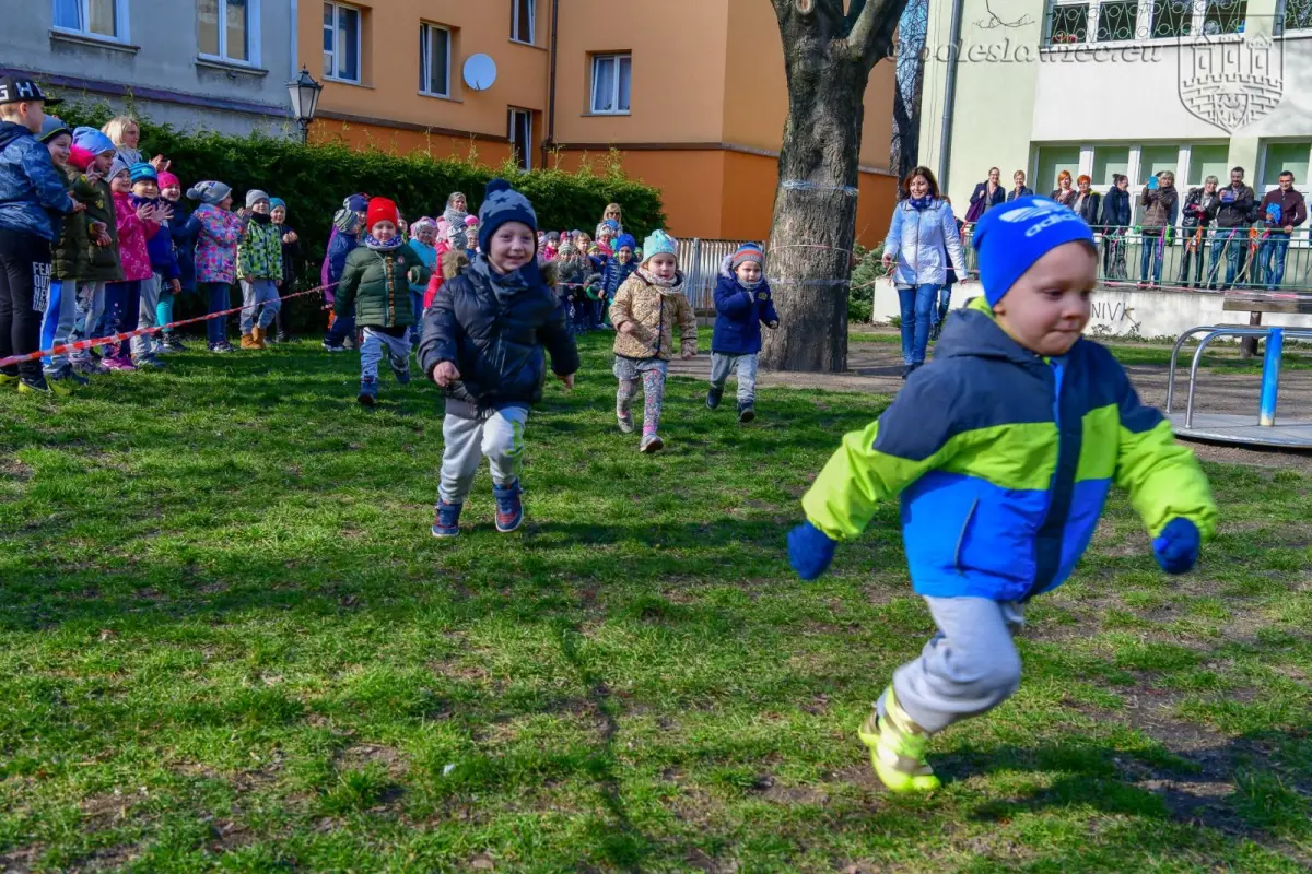 Nasze przedszkolaki pobiegły, aby pomóc dzieciakom z hospicjum
