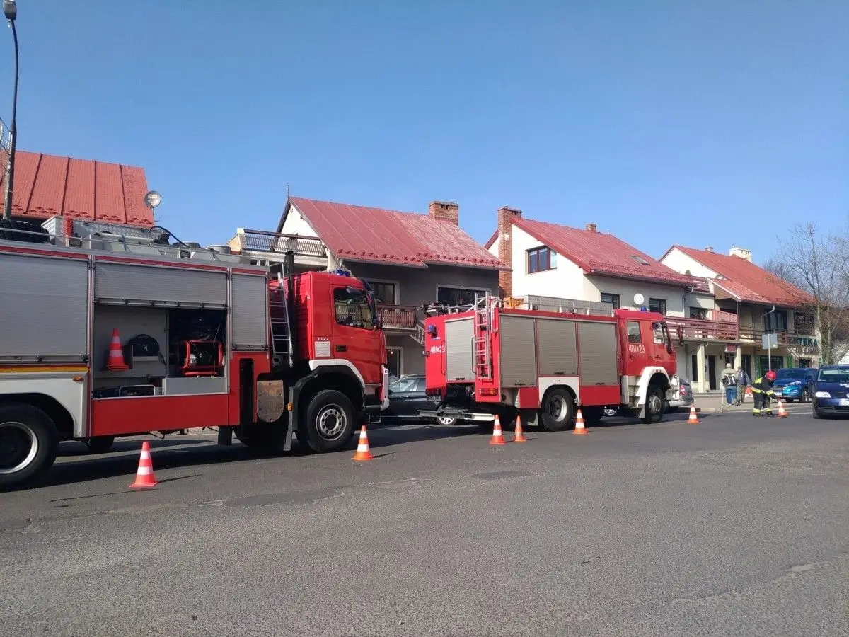 Akcja straży pożarnej w sklepie Żabka
