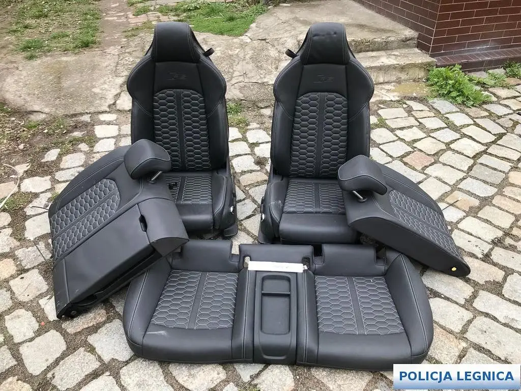 Dziupla samochodowa zlikwidowana. Dwóch mężczyzn aresztowanych