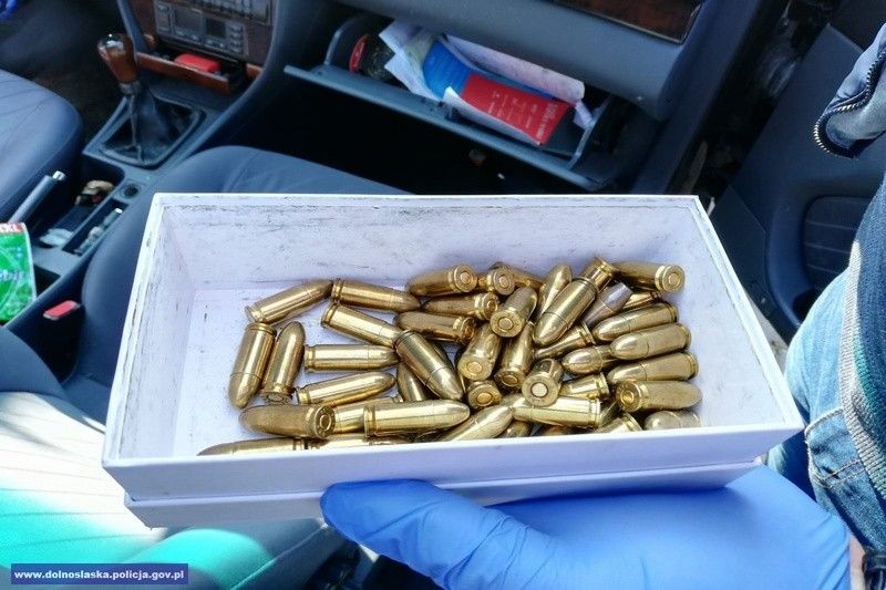 Dolnośląscy policjanci rozbili grupę napadającą na bankomaty