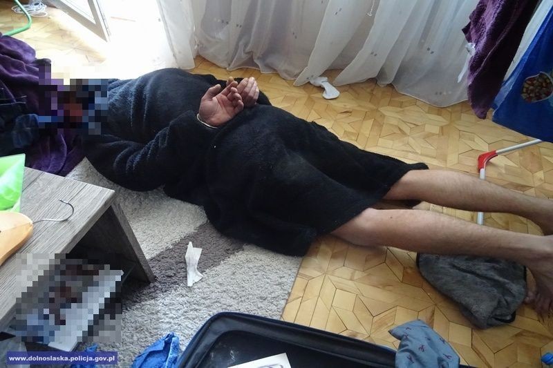 Dolnośląscy policjanci rozbili grupę napadającą na bankomaty