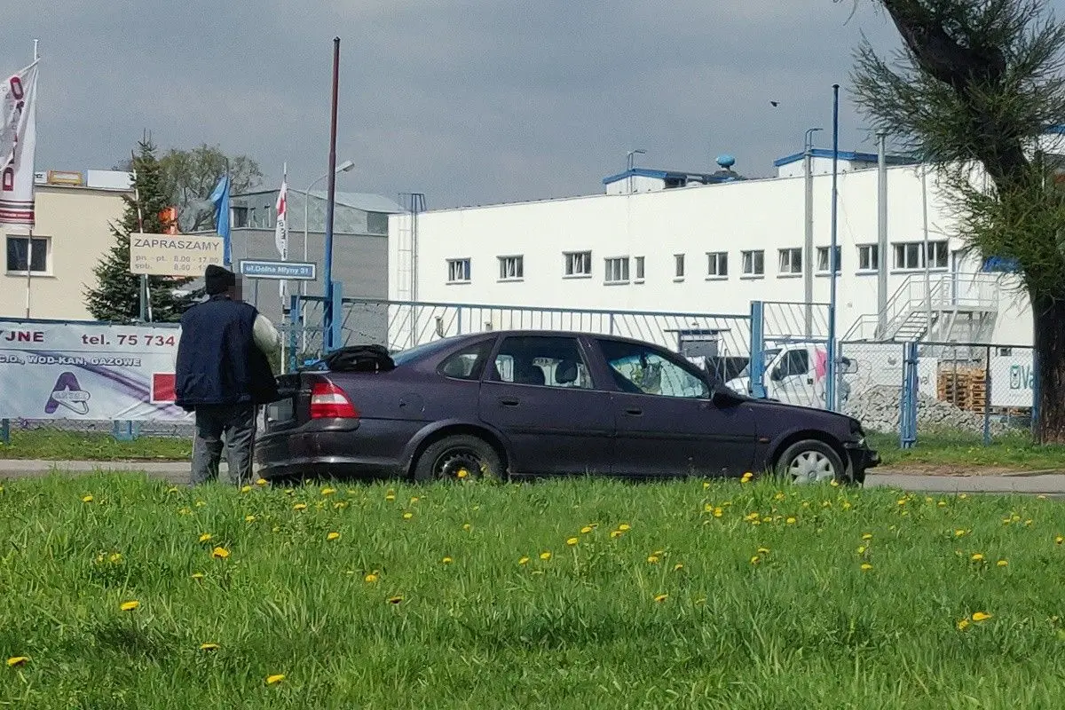 Potrącenie motocyklisty na skrzyżowaniu Wróblewskiego i Dolne Młyny