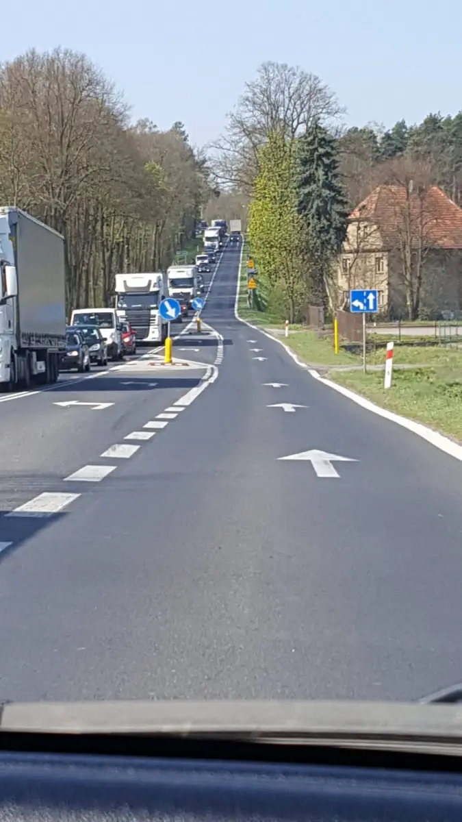 Korki na wjeździe do Bolesławca
