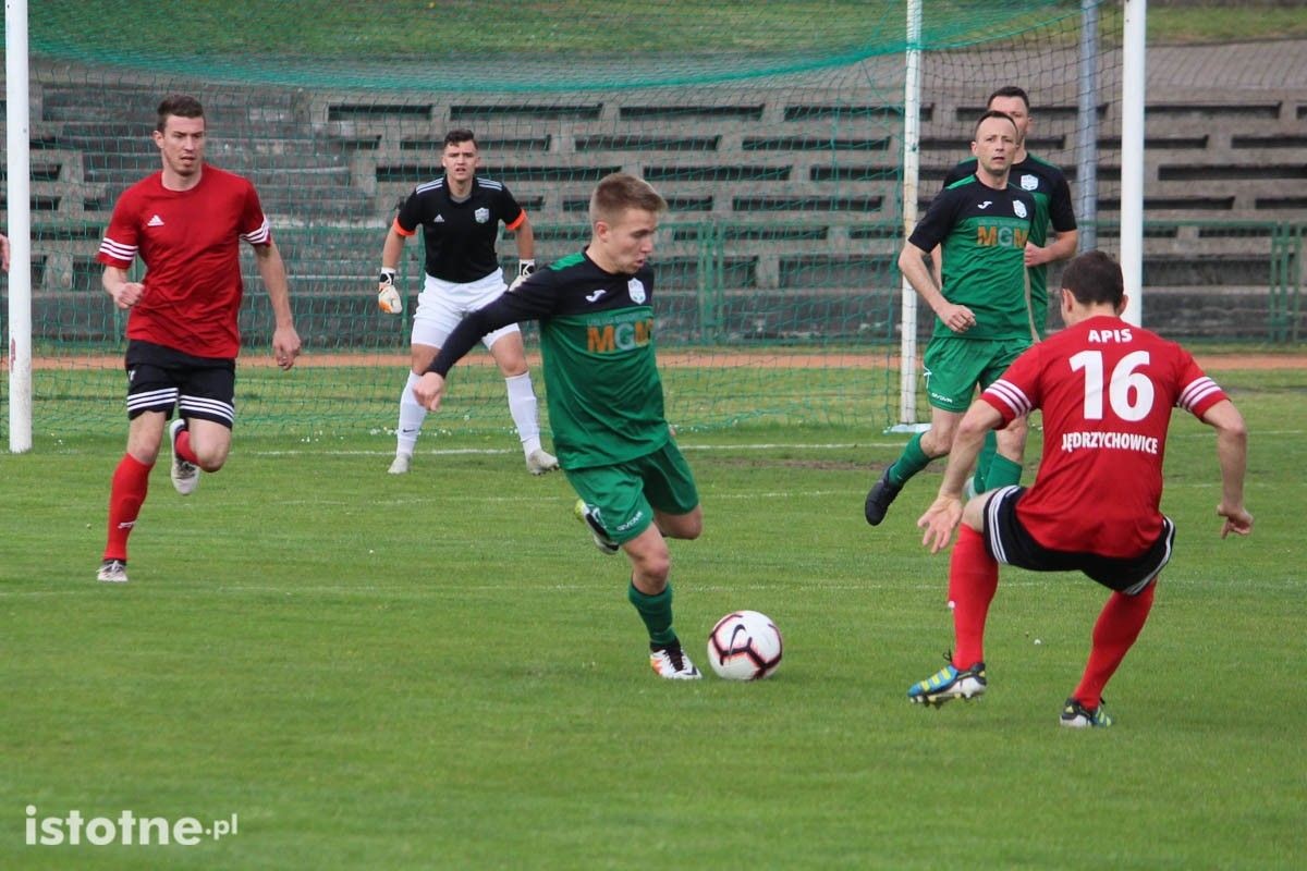 BKS rozgromiony przez Apis przy Spółdzielczej