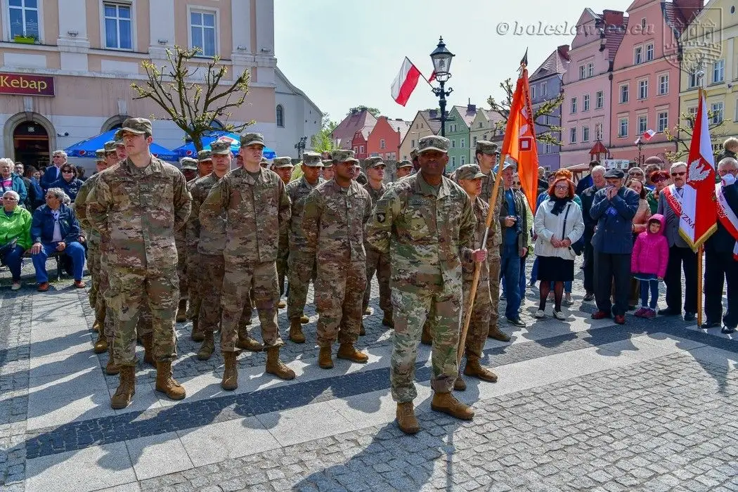 Dzień Flagi na bolesławieckim Rynku