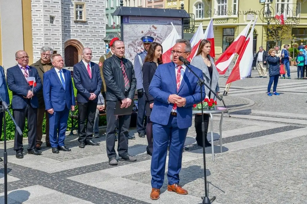 Dzień Flagi na bolesławieckim Rynku