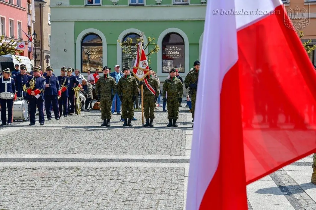 Dzień Flagi na bolesławieckim Rynku
