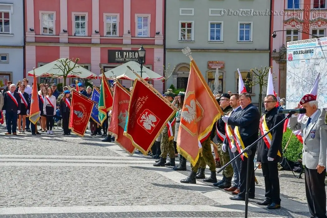 Dzień Flagi na bolesławieckim Rynku