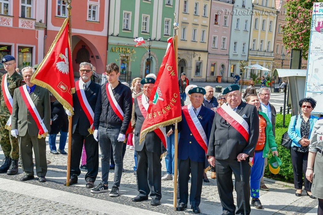Dzień Flagi na bolesławieckim Rynku