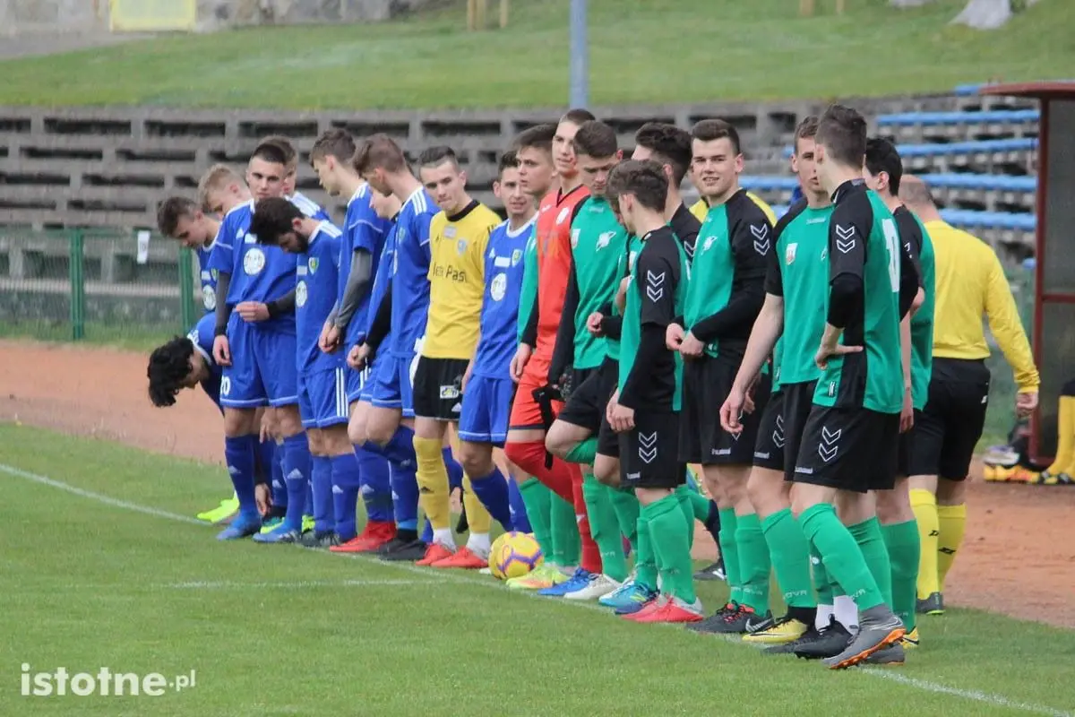 Juniorzy starsi BKS pokonali juniorów KSK