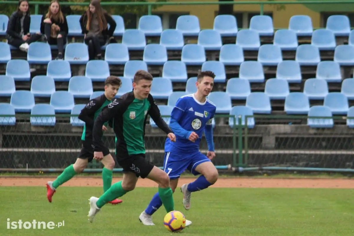 Juniorzy starsi BKS pokonali juniorów KSK