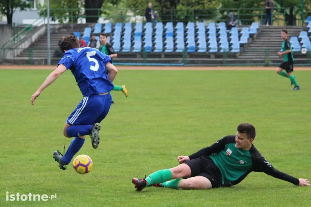 Juniorzy starsi BKS pokonali juniorów KSK