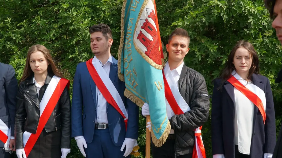 74 rocznica zakończenia wojny. Jest radość, ale rany wciąż nieopatrzone