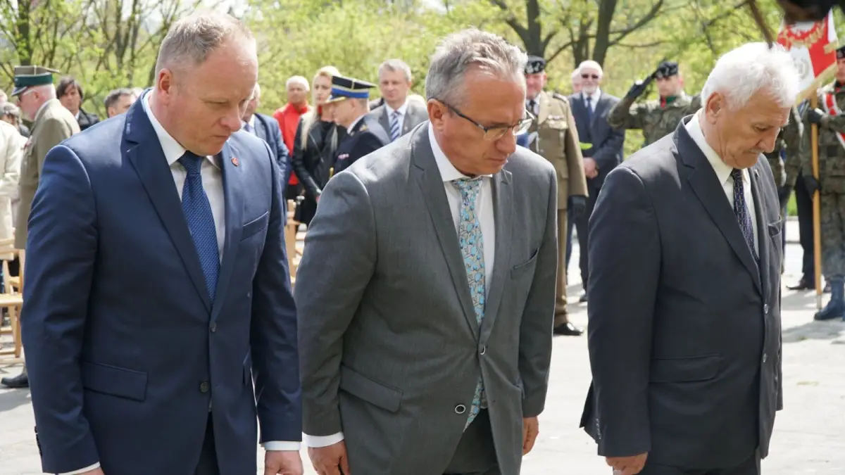 74 rocznica zakończenia wojny. Jest radość, ale rany wciąż nieopatrzone