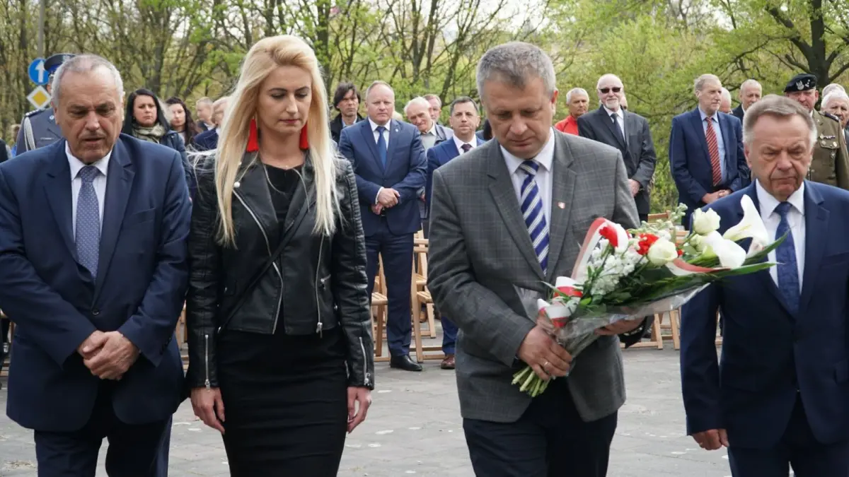 74 rocznica zakończenia wojny. Jest radość, ale rany wciąż nieopatrzone