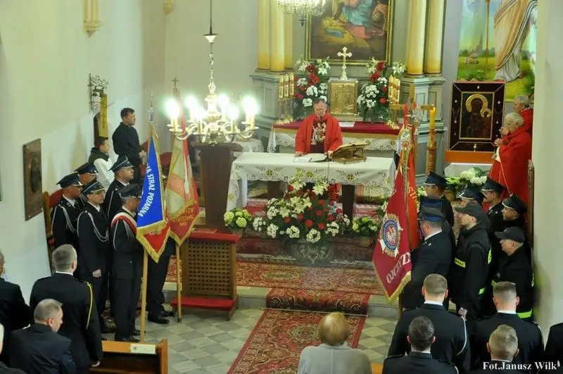 Strażacy uczcili swoje święto. Były awanse i odznaczenia