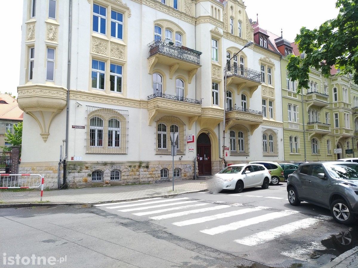 Poczta przy Kaszubskiej nie dla matek z dziećmi?