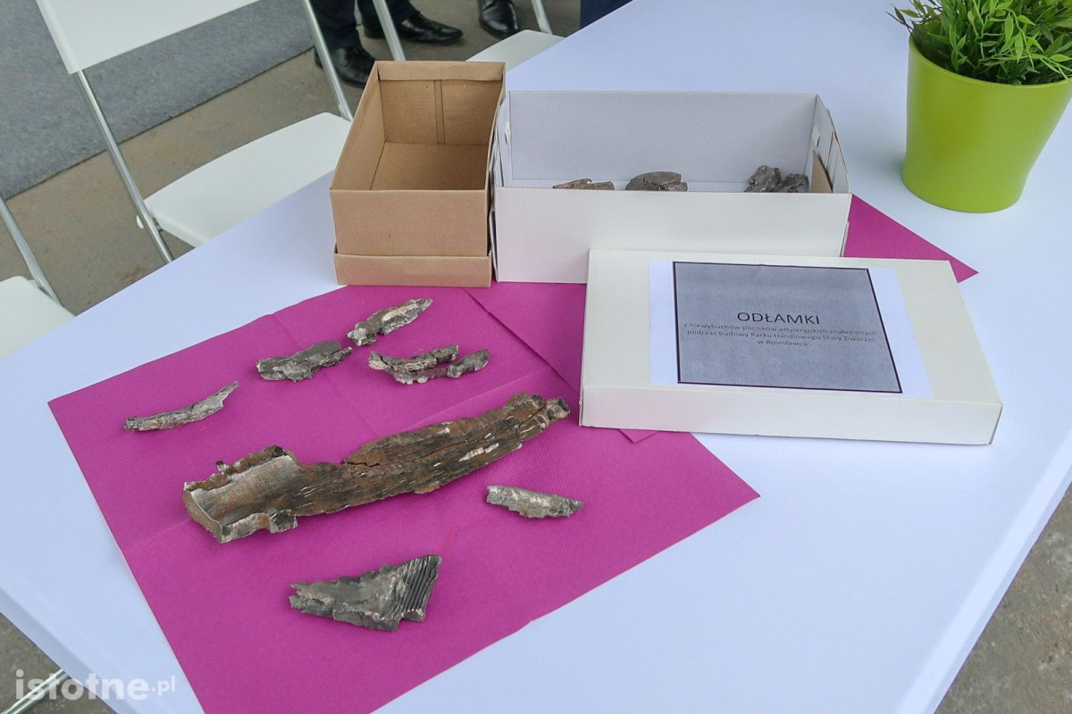 Wmurowanie kamienia węgielnego przy budowie parku handlowego Stary Dworzec