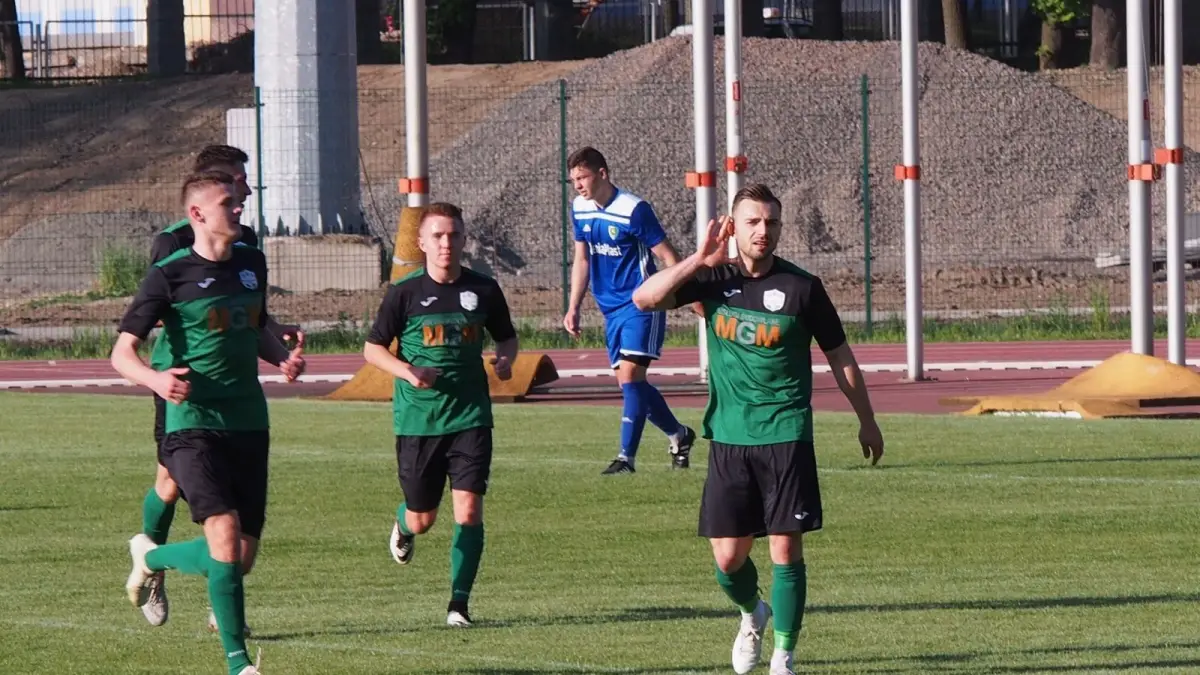 Zwycięstwo BKS z Karkonoszami Jelenia Góra