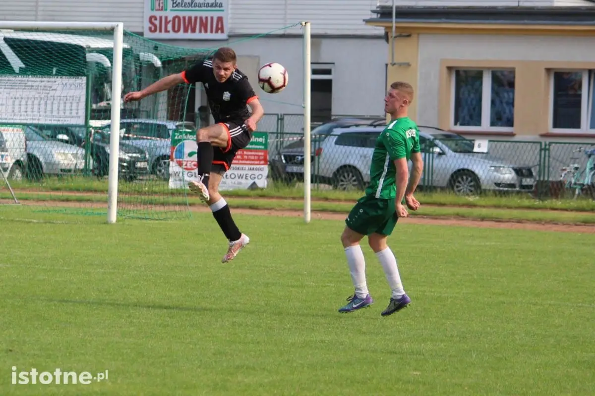 BKS przegrał z AKS-em Strzegom 1:3