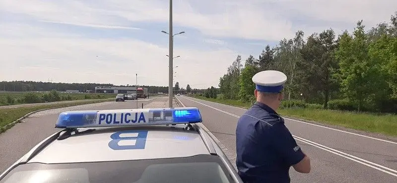 Policjanci zabezpieczali wyścig kolarski