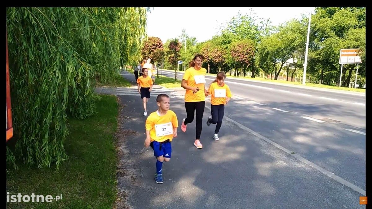 Biegacze w czasie 8 Rundki z Powiatem Bolesławieckim