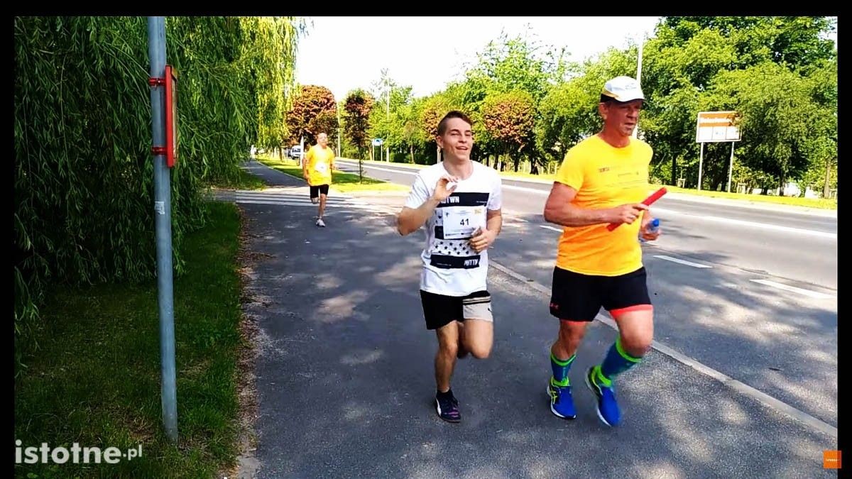 Biegacze w czasie 8 Rundki z Powiatem Bolesławieckim