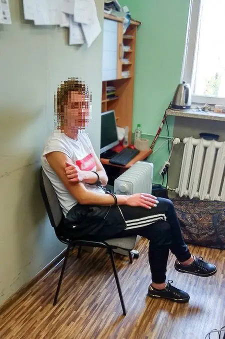 Duet „geniuszy zbrodni” aresztowany. Korzystali z… podręcznika „Jak kraść?”