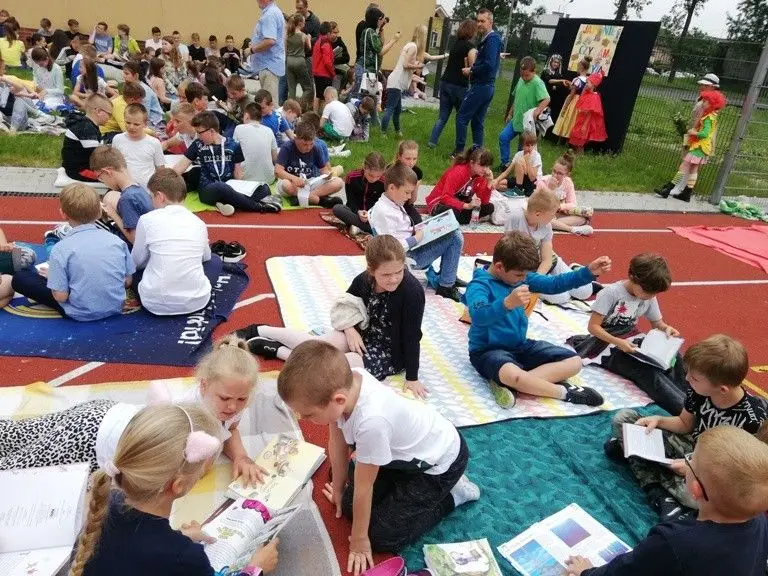 Akcja czytelnicza w szkole Podstawowej nr 5