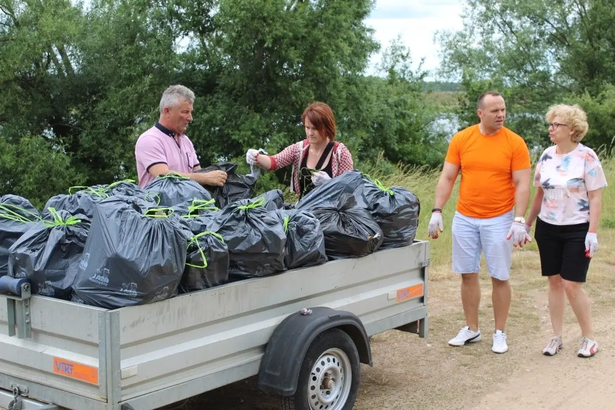Akcja Sprzątanie Krępnicy Przed Wakacjami