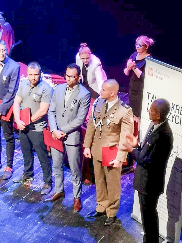 Pancerny krwiodawca por. Łukasz Stelmasiak doceniony przez ministra zdrowia