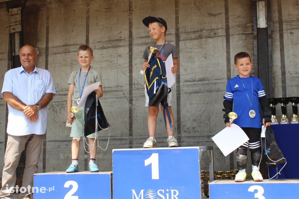 Zwycięzcy Letniego Biegu Między Mostami