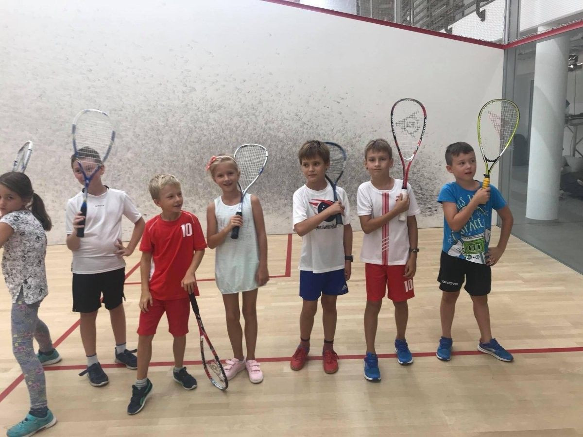 Letnie sportowe półkolonie w Squashstacji