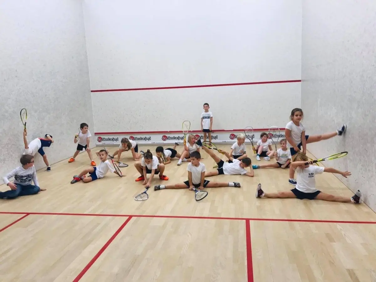 Letnie sportowe półkolonie w Squashstacji