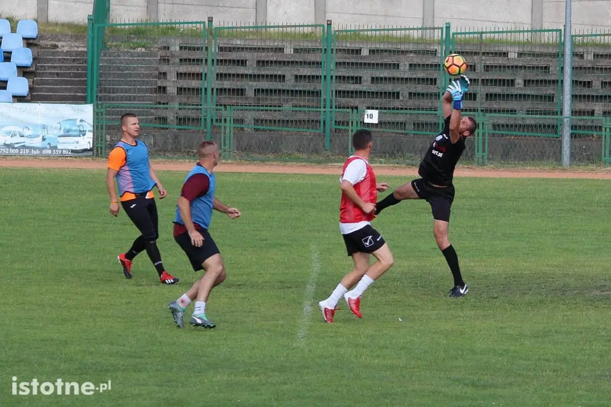 Mecz testowy na stadionie przy Spółdzielczej