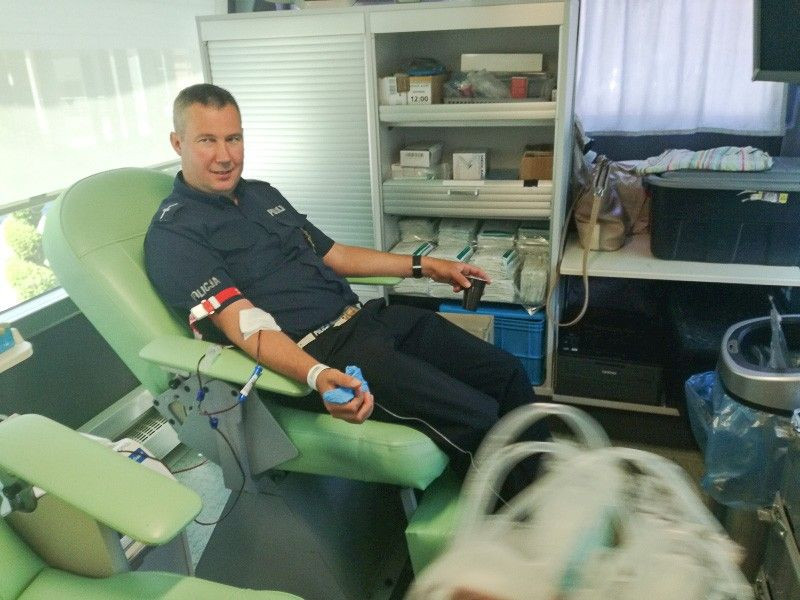 Policjanci oddali krew