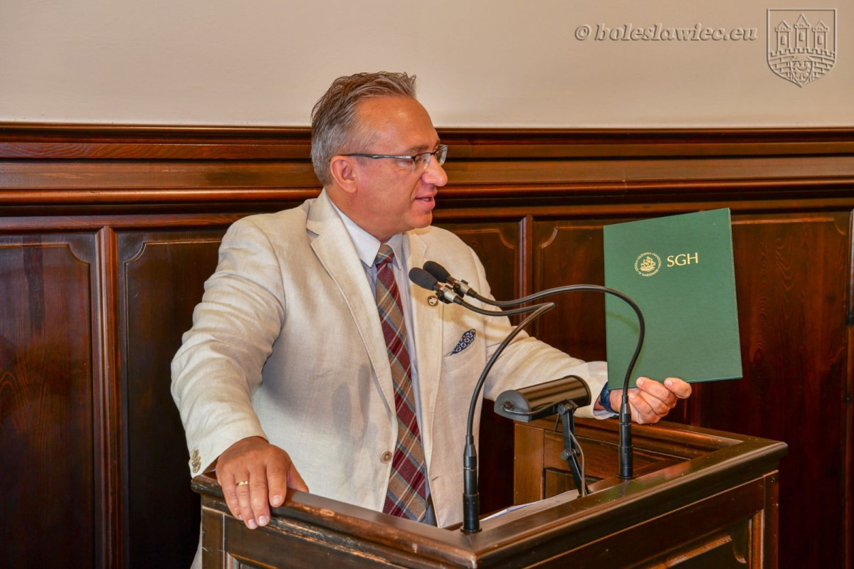 Absolutorium dla prezydenta Bolesławca Piotra Romana