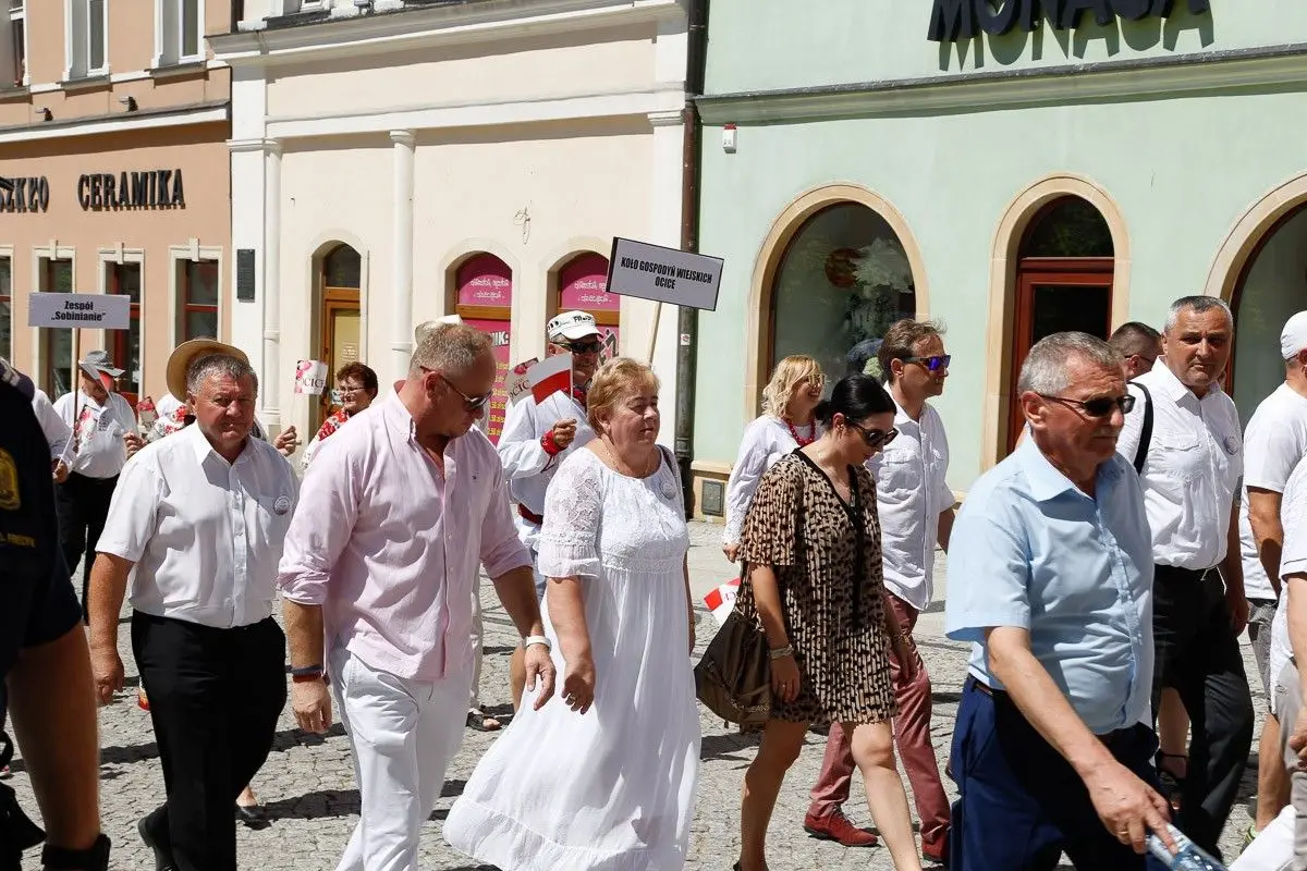 Korowód na Dni Bolesławca