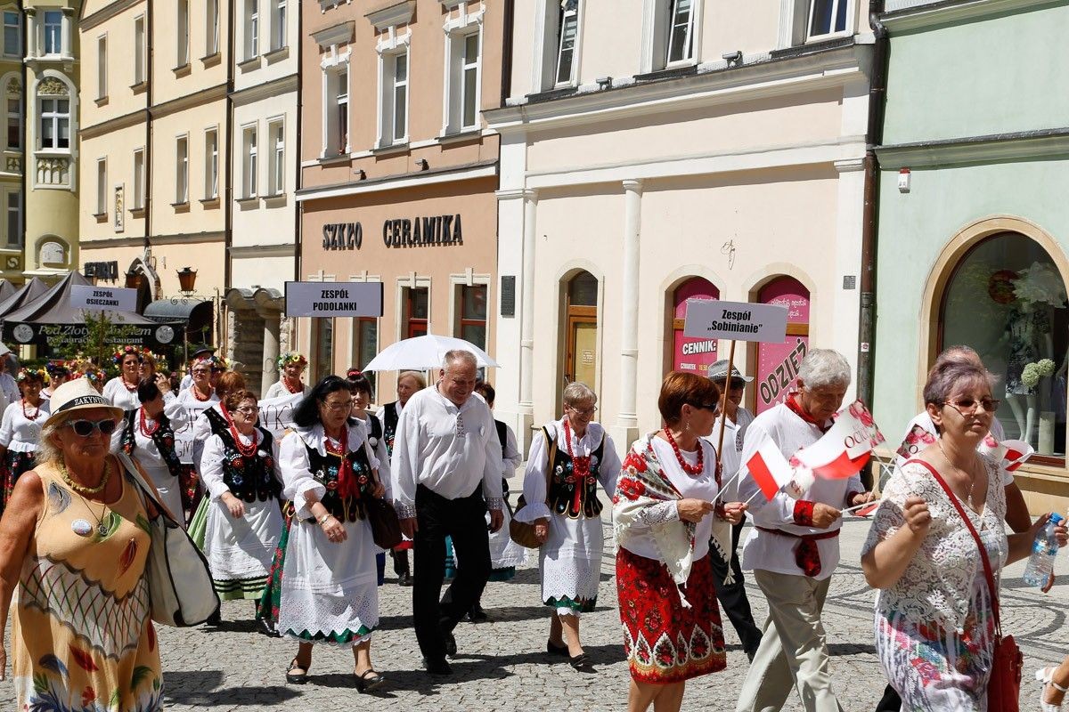 Korowód na Dni Bolesławca
