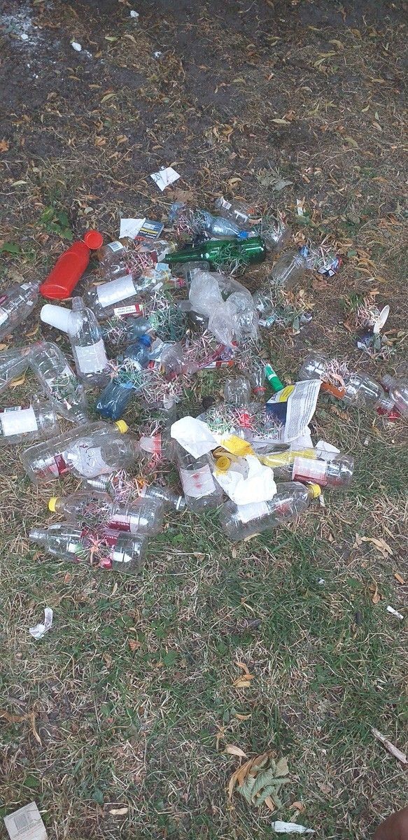 Nadal jest problem z bezdomnymi przy Chrobrego. „Robią, co chcą”