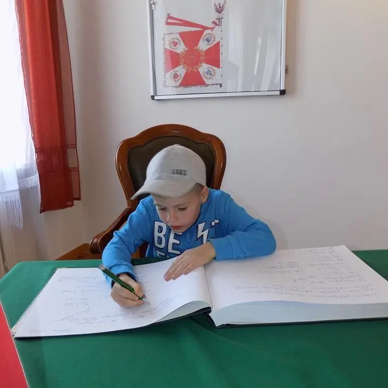 Wakacje z artylerzystami